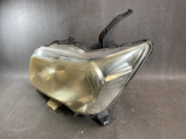 NISSAN SERENA C26 SUZUKI LANDY Genuine HID Headlight / KOITO 100-23097 / Left Side x1 - Image 2