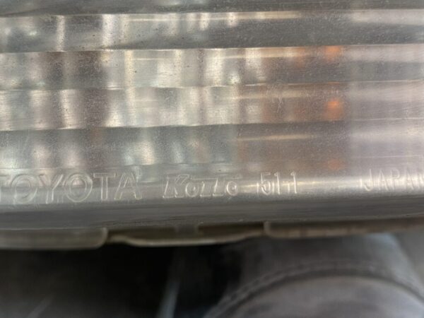 TOYOTA PROGRES JCG10 JCG11 JCG15 Headlight 51-1 Left Side x1 - Image 2