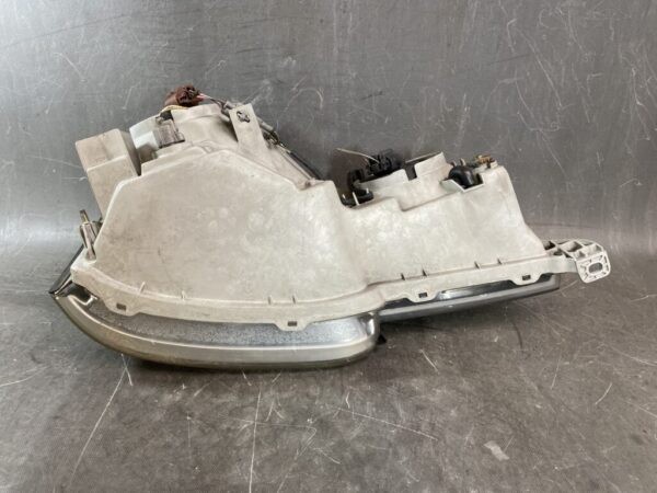 TOYOTA PROGRES JCG10 JCG11 JCG15 Headlight 51-1 Left Side x1 - Image 6