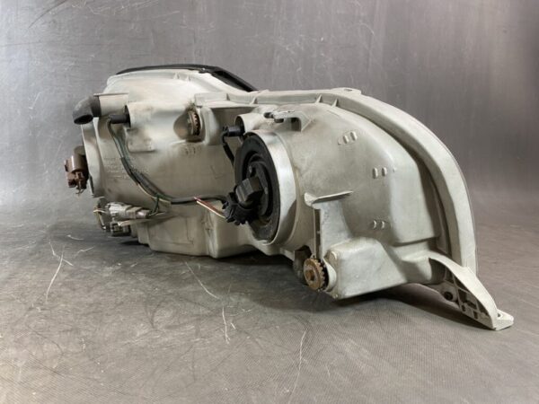 TOYOTA PROGRES JCG10 JCG11 JCG15 Headlight 51-1 Left Side x1 - Image 8