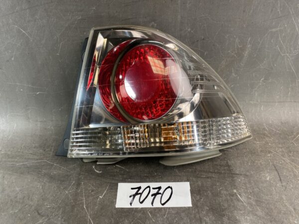 TOYOTA ALTEZZA / GXE10 Genuine Taillight / KOITO 53-5 / Right Side x1 » JDM-PARTS NZ