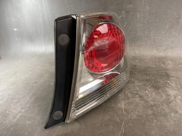 TOYOTA ALTEZZA SXE10 GXE10 Genuine Taillight / KOITO 53-5 / Right Side x1 - Image 3