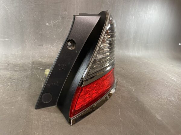 HONDA ODYSSEY RB RB1 RB2 Genuine Taillight / STANLEY P6572 (CLEAR) / Right Side x1 - Image 4
