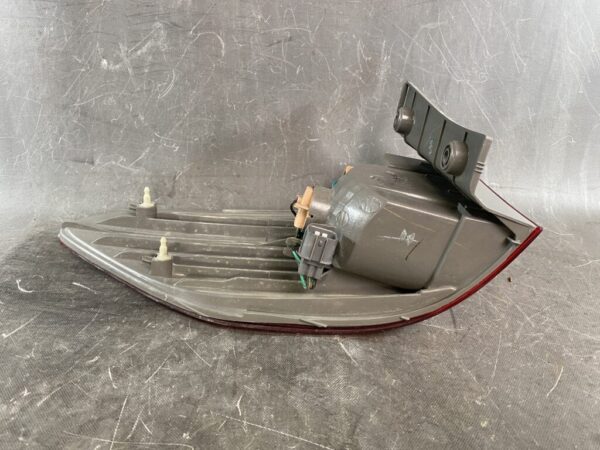 HONDA AIRWAVE / PARTNER GJ1 GJ2 GJ4 Taillight KOITO 220-22592 Right Side x1 - Image 5