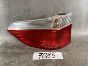 HONDA PARTNER / GJ4 Genuine Taillight / KOITO 220-22592 / Left Side x1