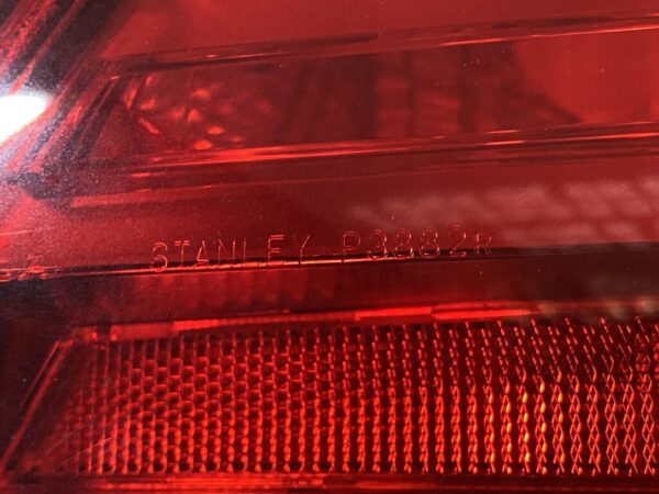 HONDA ODYSSEY RB RB1 RB2 Genuine Taillight / STANLEY P3882 R / Right Side x1 - Image 5