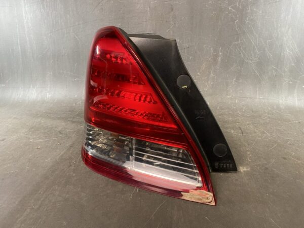 HONDA ODYSSEY RB RB1 RB2 Genuine Taillight / STANLEY P3882 L / Left Side x1 - Image 2