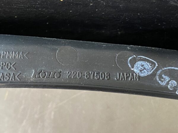 MITSUBISHI LANCER CEDIA WAGON CS5W Genuine Taillight / KOITO 220-87508 / Right Side x1 - Image 3