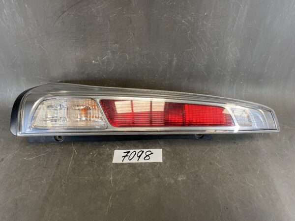 NISSAN SERENA / C26 Genuine Taillight / KOITO 220-23096 / Left Side x1 » JDM-PARTS NZ