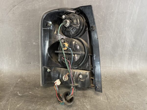 MAZDA MPV LW LW3W LWFW LW5W LWEW Genuine Taillight / STANLEY P3772 R / Right Side x1 - Image 5