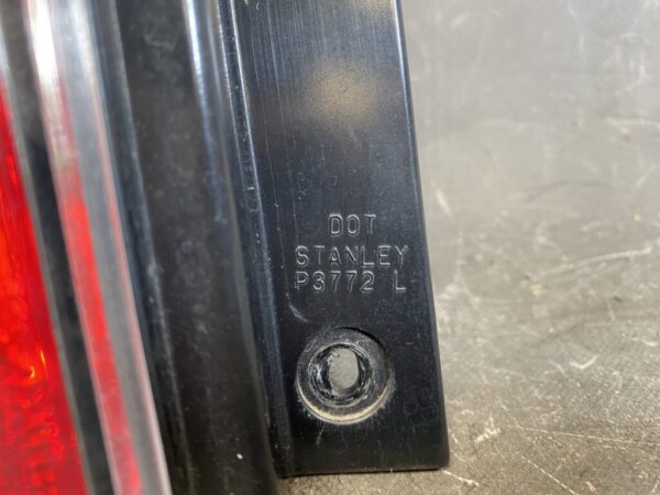 MAZDA MPV LW LW3W LWFW LW5W LWEW Genuine Taillight / STANLEY P3772 L / Left Side x1 - Image 4