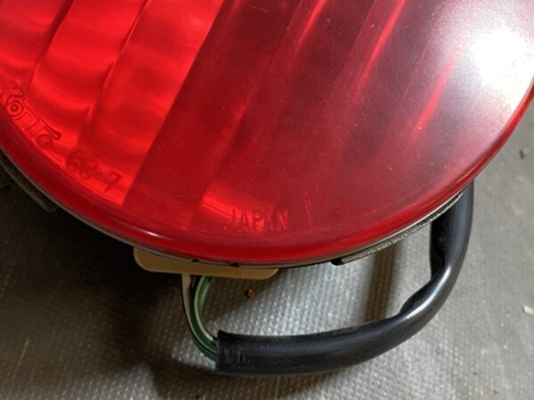 TOYOTA ALTEZZA SXE10 GXE10 Genuine Taillight 53-7 Left Side x1 - Image 3