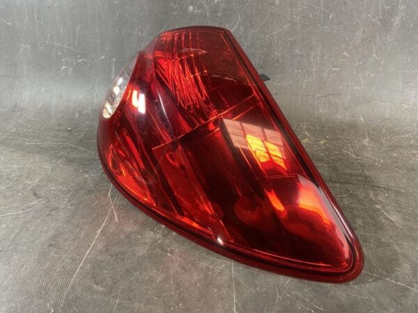 NISSAN WINGROAD AD Y12 JY12 NY12 Genuine Taillight / KOITO 220-24857 / Right Side x1 - Image 2