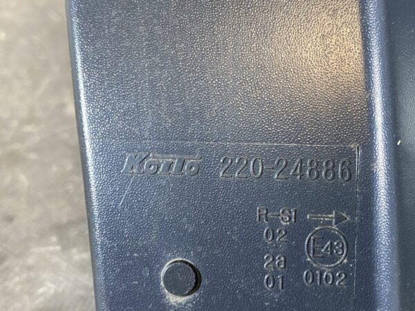 NISSAN AD WINGROAD LANCER CARGO Taillight 220-24886 Right Side x1 - Image 4