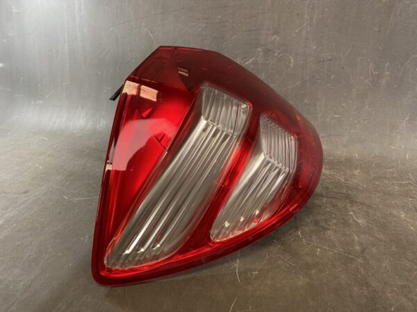 HONDA FIT GE GE6 GE7 GE8 GE9 Genuine Taillight / STANLEY P7030 L / Left Side x1 - Image 2