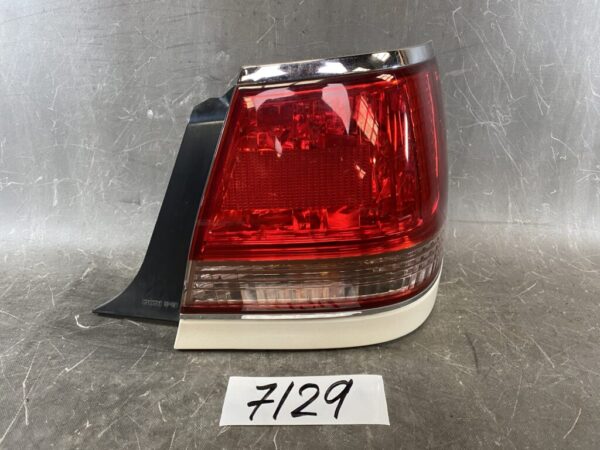 TOYOTA CROWN / JZS175 Genuine Taillight / ICHIKOH 30-291 / Right Side x1 » JDM-PARTS NZ