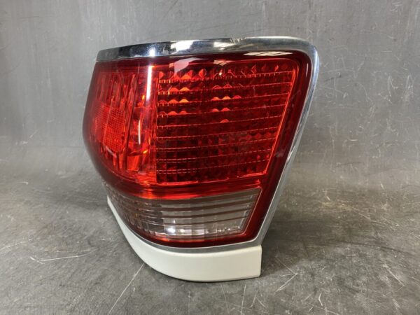 TOYOTA CROWN GS171 JZS171 JZS175 JKS175 JZS179 Taillight 30-291 Right Side x1 - Image 2