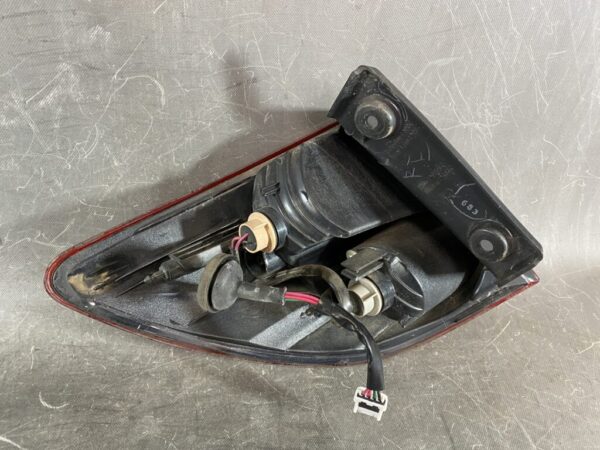 NISSAN AD WINGROAD LANCER CARGO Taillight 220-24886 Right Side x1 - Image 6