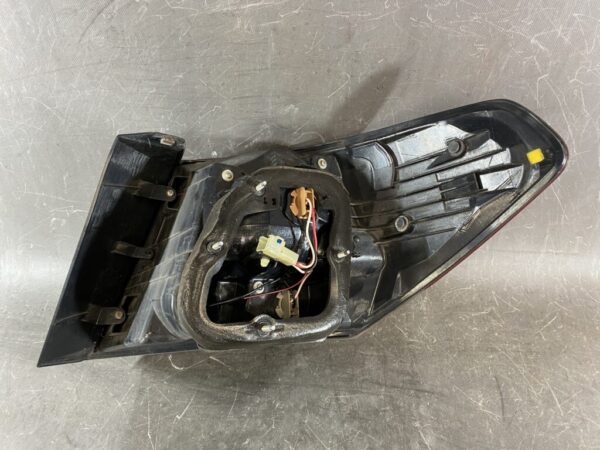 SUBARU LEGACY BM BMM BM9 Genuine Taillight 220-20068 Left Side x1 - Image 6