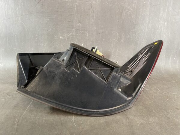 SUBARU LEGACY BM BMM BM9 Genuine Taillight 220-20068 Left Side x1 - Image 8