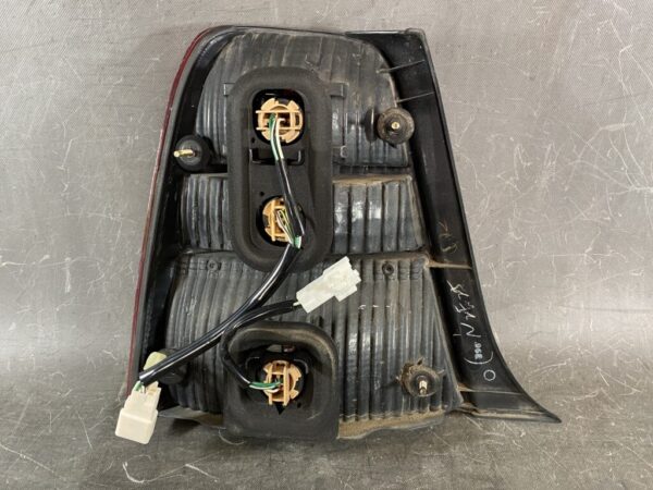 TOYOTA PROGRES JCG10 JCG11 JCG15 Taillight 51-4 Right Side x1 - Image 5