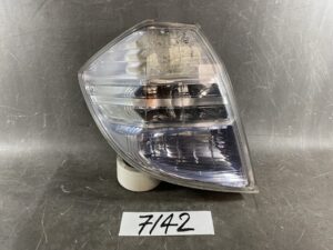 HONDA FIT JAZZ HYBRID GP1 GP4 Taillight STANLEY P9883 Left Side x1