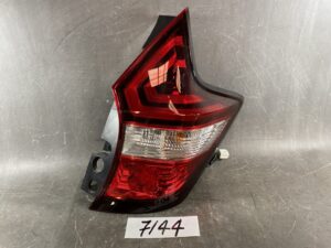 NISSAN NOTE / E12 Genuine Taillight / ICHIKOH D202 / Right Side x1