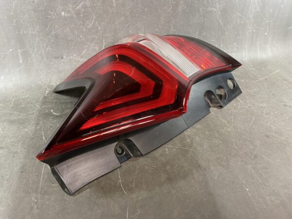 NISSAN NOTE E12 E-Power Taillight D202 Right Side x1 - Image 3