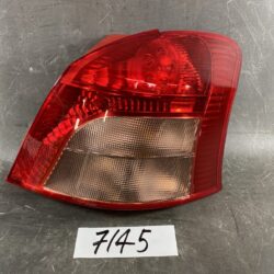 TOYOTA VITZ / SCP90 Genuine Taillight / KOITO 52-142 / Right Side x1