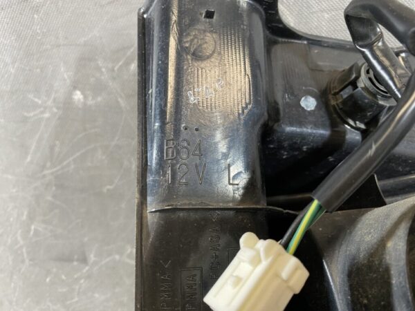 NISSAN ELGRAND E51 Taillight 4956A Left Side x1 - Image 5