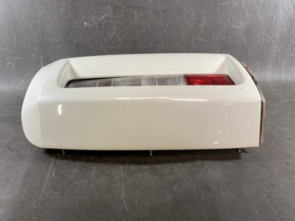 NISSAN ELGRAND E51 Taillight 4956C Left Side x1 - Image 7
