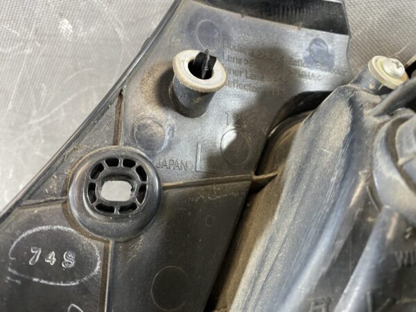 TOYOTA bB QNC20 QNC21 QNC25 Genuine Taillight / KOITO B1-3 / Left Side x1 - Image 3