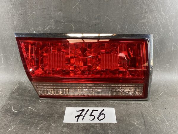 TOYOTA CROWN / JZS175 Genuine Taillight / ICHIKOH 30-293 / Left Side x1 » JDM-PARTS NZ