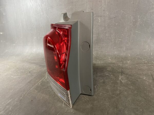 HONDA STEPWAGON RG RG1 RG2 RG3 RG4 Genuine Taillight / STANLEY P5533 L / Left Side x1 - Image 3