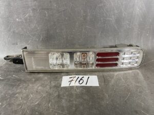 NISSAN CUBE / Z11 Genuine Taillight / ICHIKOH D052 / Right Side x1