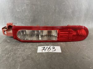 NISSAN CUBE / Z12 Genuine Taillight / STANLEY P8187 R / Right Side x1