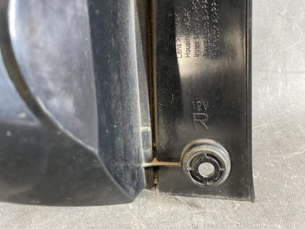 TOYOTA PASSO BOON QNC10 KGC10 KGC15 Taillight 220-51895 Right Side x1 - Image 3