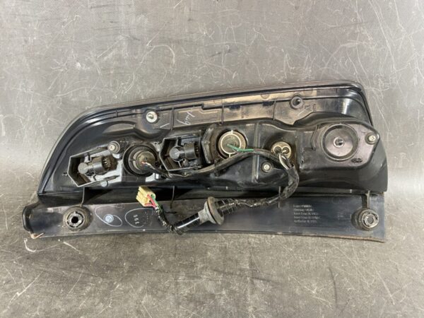 TOYOTA PASSO BOON QNC10 KGC10 KGC15 Taillight 220-51895 Left Side x1 - Image 6