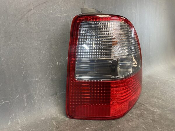 HONDA ODYSSEY RA6 RA7 RA8 RA9 Genuine Taillight / STANLEY P0711 L / Left Side x1 - Image 2