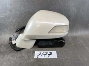 HONDA STEP WAGON RG1 Genuine Door Mirror / MURAKAMI 8326 / Left Side x1