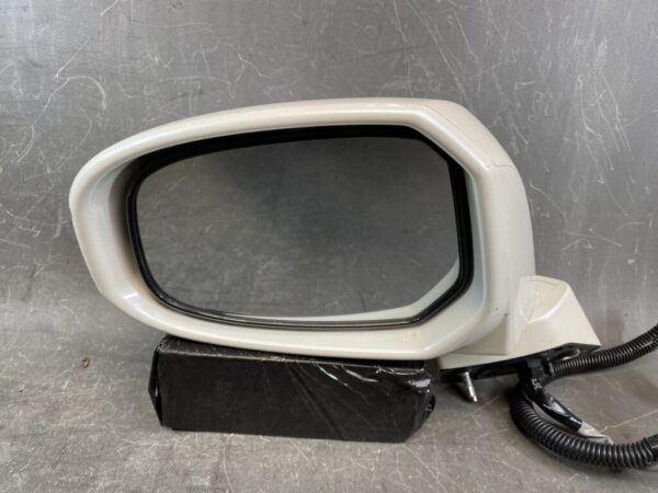 HONDA STEPWAGON RG RG1 RG2,3,4 Door Mirror 8326 Left Side x1 - Image 5
