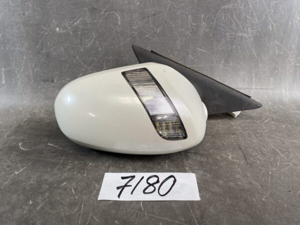 NISSAN SKYLINE V35 Genuine Door Mirror / ICHIKOH 8284 / Right Side x1 » JDM-PARTS NZ