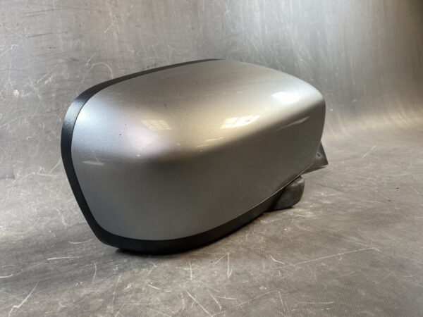 MAZDA PREMACY CW CWEFW CWEAW CWFFW CREW CR3W Genuine Door Mirror / ISHIZAKI 521 522 / Right Side x1 - Image 2