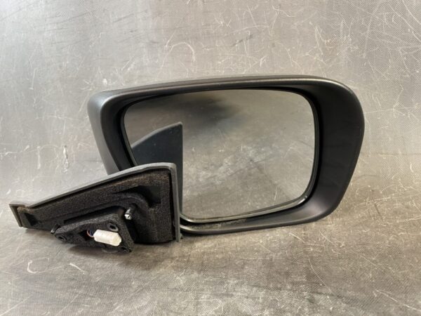 MAZDA PREMACY CW CWEFW CWEAW CWFFW CREW CR3W Genuine Door Mirror / ISHIZAKI 521 522 / Right Side x1 - Image 3