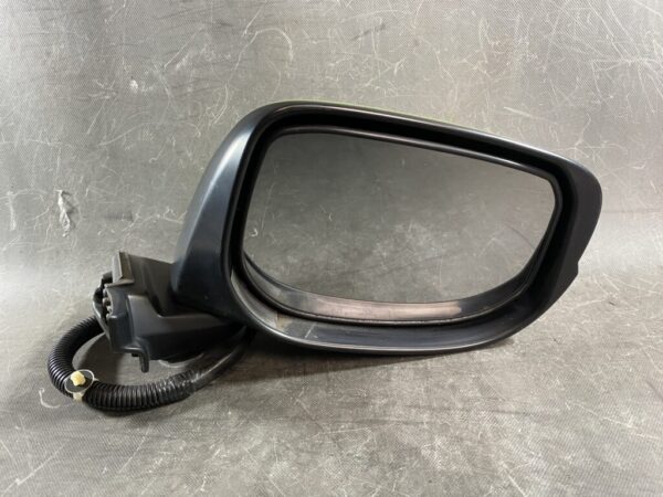 HONDA FIT JAZZ GE FIT HYBRID SHUTTLE GP Door Mirror/ Indicator 021453 TF0 Right Side x1 - Image 3