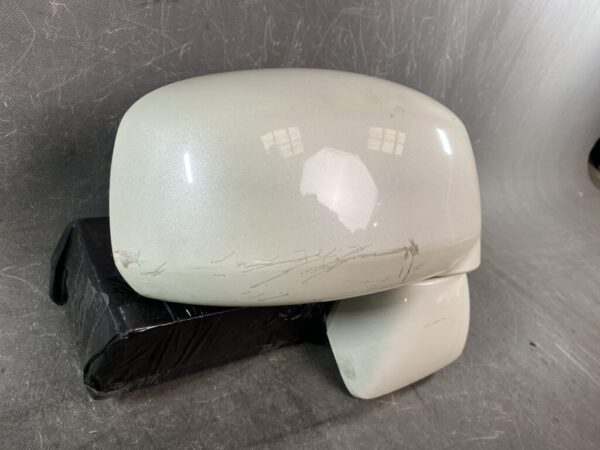 NISSAN TIIDA / TIIDA LATIO C11 NC11 SC11 SNC11 Genuine Door Mirror / Right Side x1 - Image 2