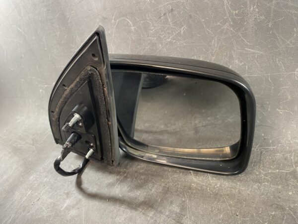 NISSAN X-TRAIL T31 NT31 DNT31 TNT31 Genuine Door Mirror / MURAKAMI 8584 8578 / Right Side x1 - Image 4