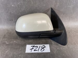 NISSAN MARCH K13 Genuine Door Mirror / 02 09239 / Right Side x1