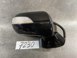 HONDA ODYSSEY RB1 Genuine Door Mirror / Right Side x1