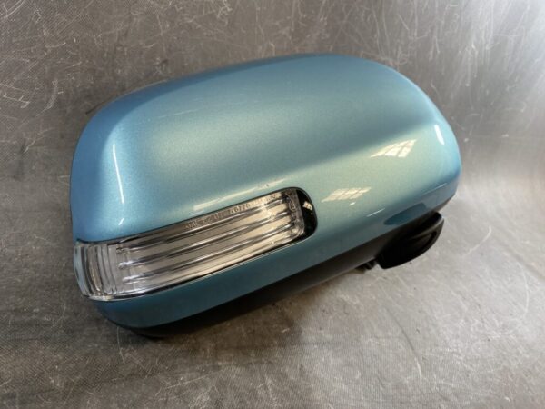 TOYOTA PORTE NNP10 NNP11 NNP15 Genuine Door Mirror / MURAKAMI 8392 / Right Side x1 - Image 2